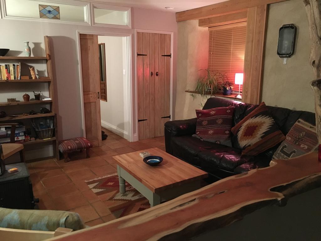 Pathways, Beachwood Cottage Бат Стая снимка